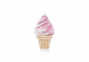 Mini Strawberry Twist Ice Cream Cone-1