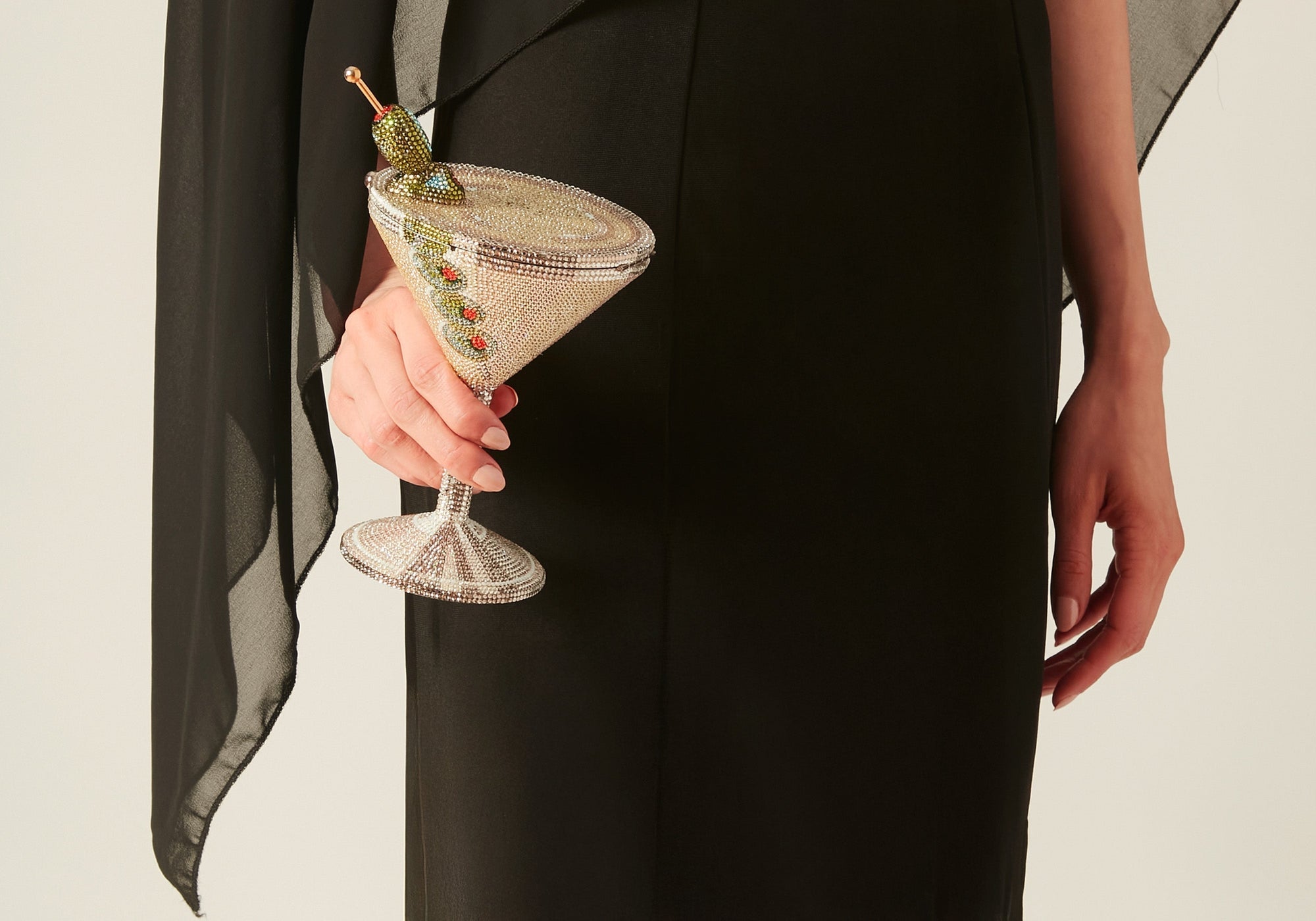 How to Choose an Evening Clutch for Black-Tie Events - Judith Leiber