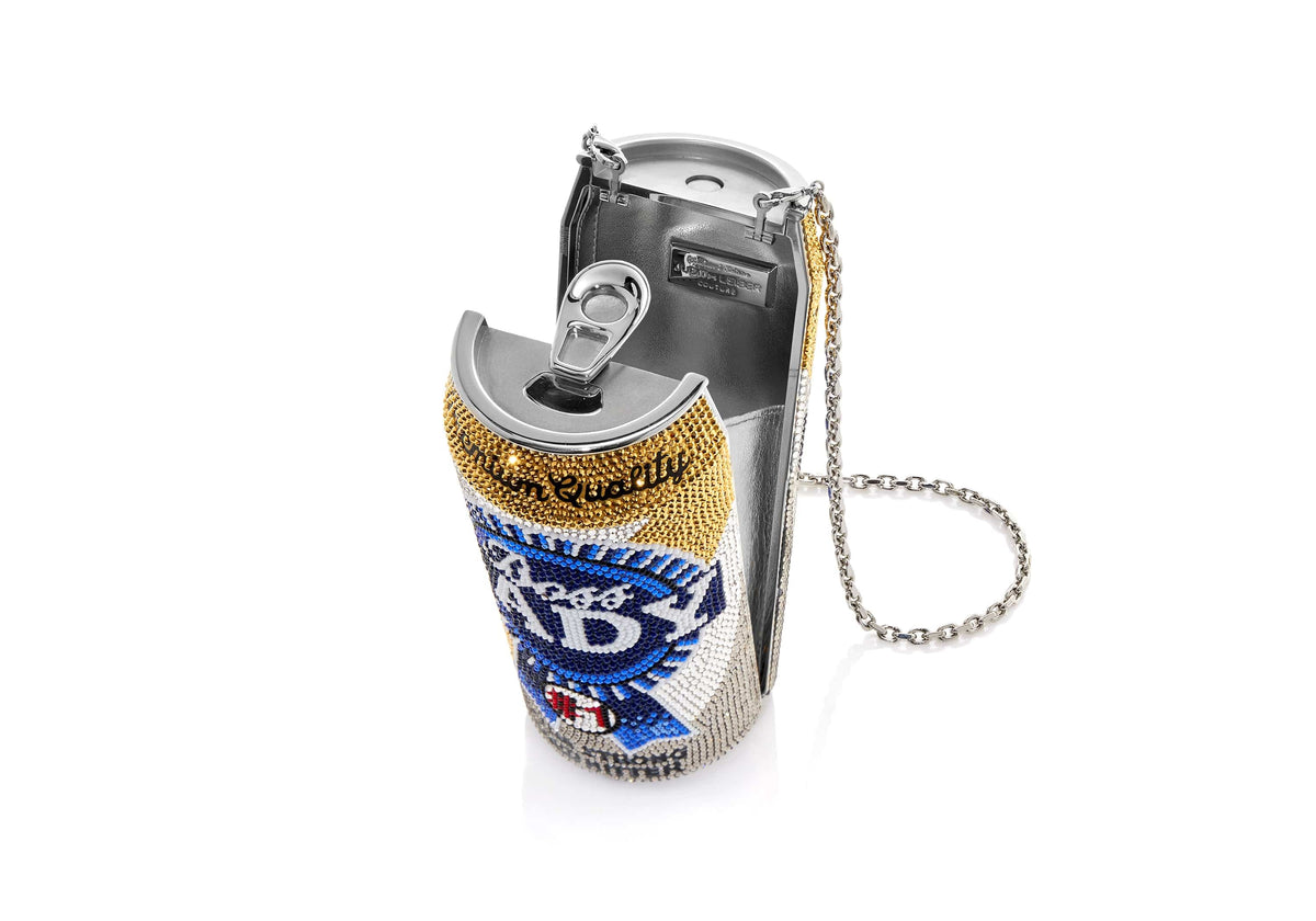 Beverage Can Boss Lady