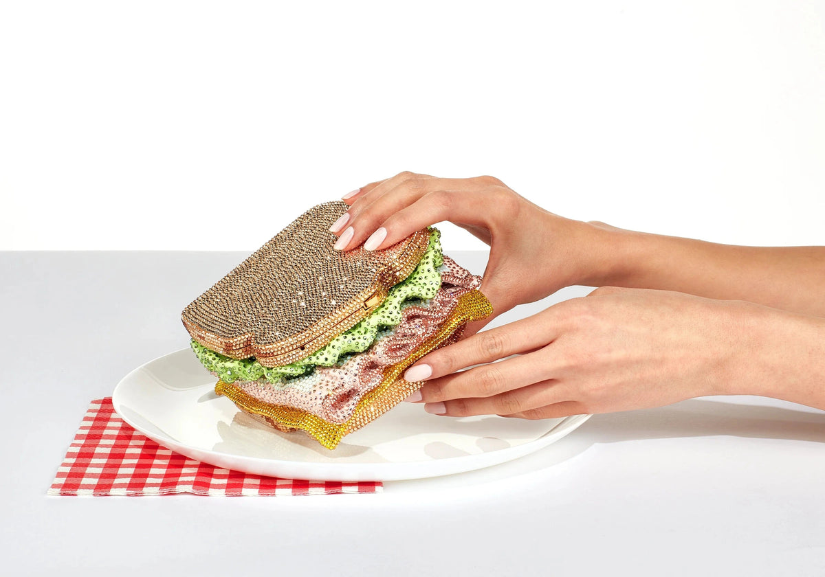 Sandwich Lightly Toasted