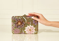 Slim Slide Dancing Floral Clutch