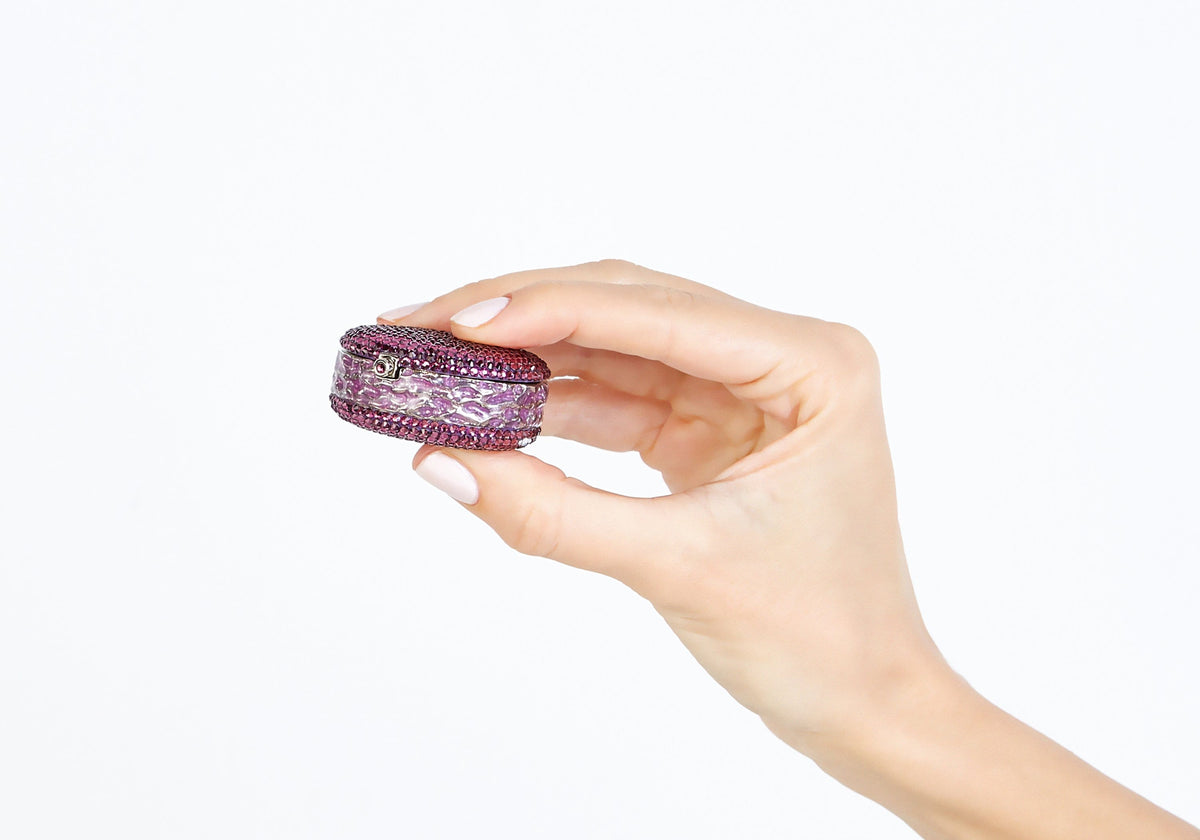 Blackberry Macaron